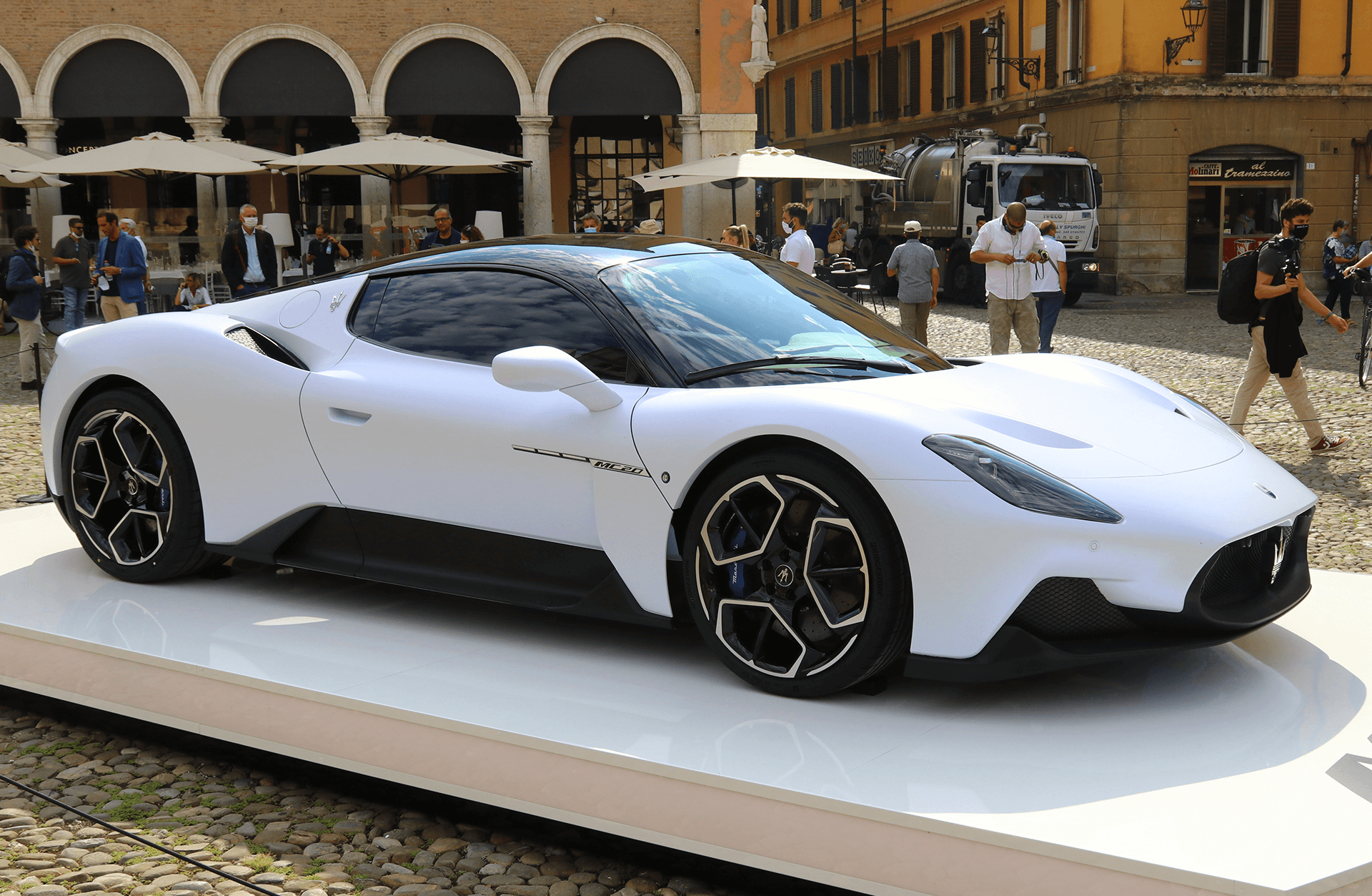 Maserati – Where Italian Passion Meets Timeless Luxury