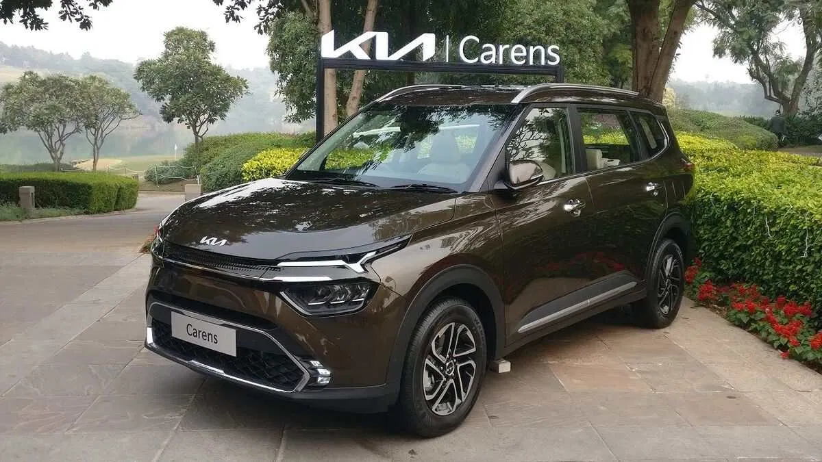 Kia Carens — The Trending Family MPV Crossover Redefining Everyday Travel