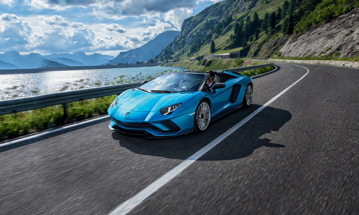 Lamborghini Aventador – Price, Specs, Performance & Ultimate Supercar Review