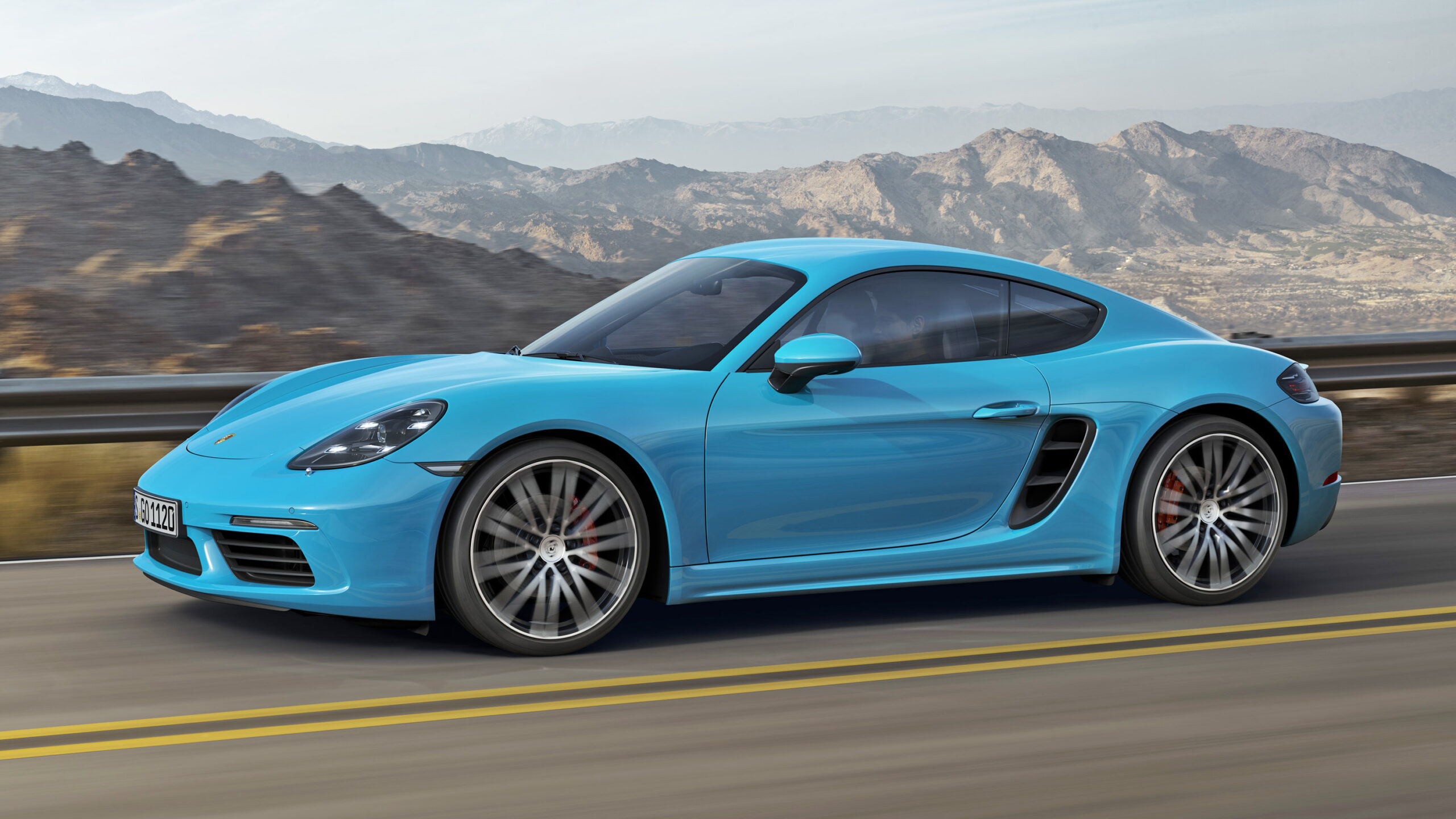 Porsche 718 Cayman – The Mid-Engine Sports Coupe That Defines Driving Thrill